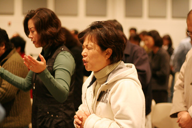 111308-pray (16).jpg